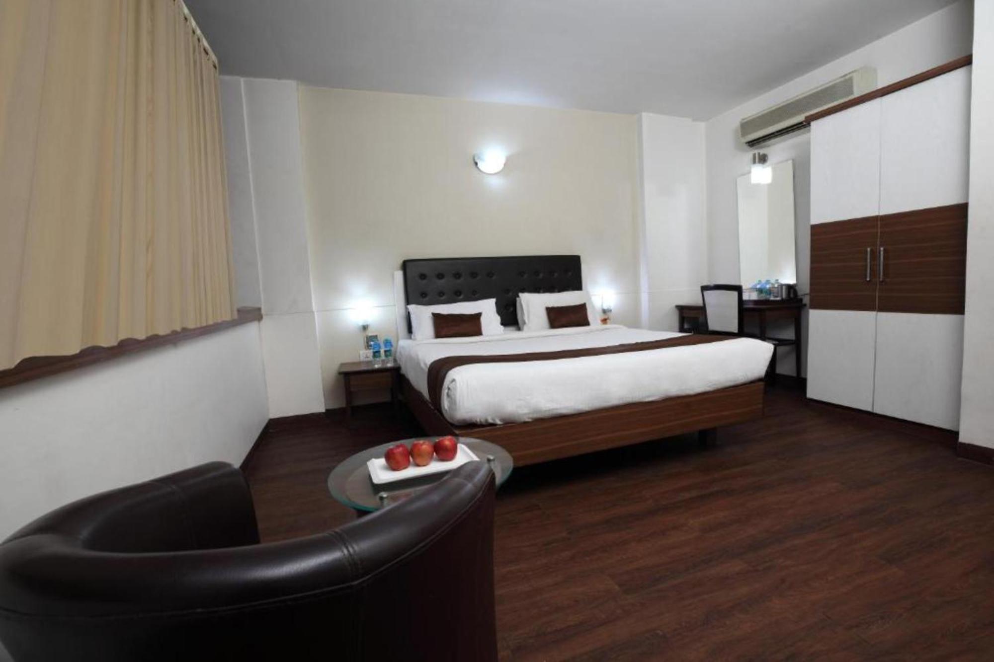 Avexia Premiere Agra Hotel Ngoại thất bức ảnh