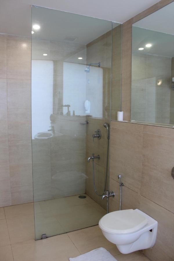 Avexia Premiere Agra Hotel Ngoại thất bức ảnh